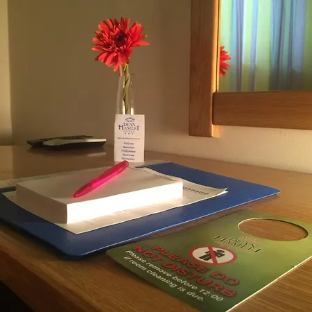 ホテル ディーン ハムレット