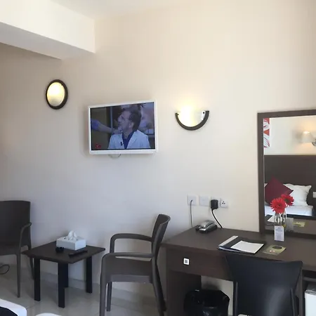 ディーン ハムレット Saint Julian's