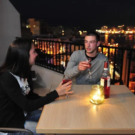 ディーン ハムレット Saint Julian's