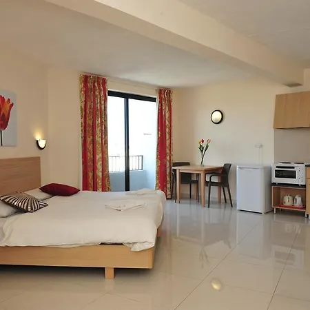 ディーン ハムレット ホテル