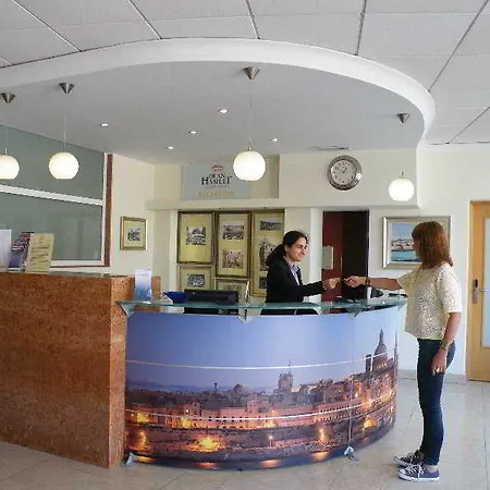 فندق دين هاملت سانت جوليان