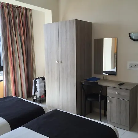 فندق دين هاملت