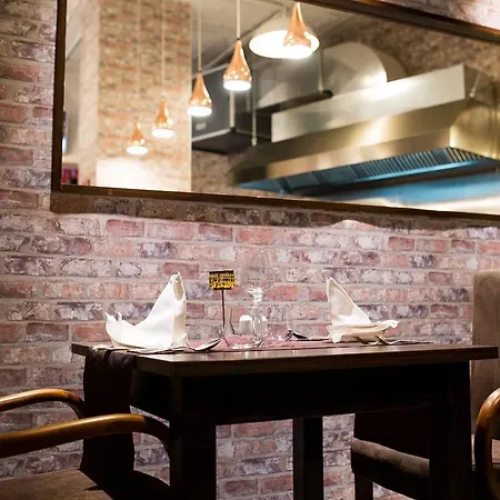 迪恩哈姆雷特公寓酒店 Saint Julian's