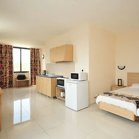 Hotel Dean Hamlet 3*