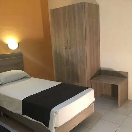 Hotel Dean Hamlet Saint Julian's