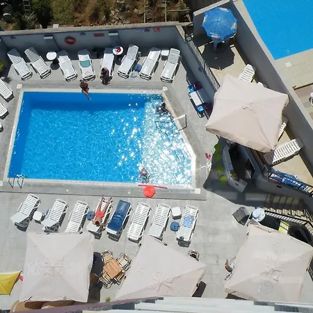 Dean Hamlet San Ġiljan