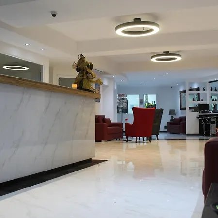 Hotel Dean Hamlet 3*