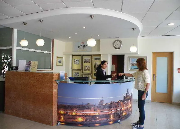 Hotel Dean Hamlet St. Julian's