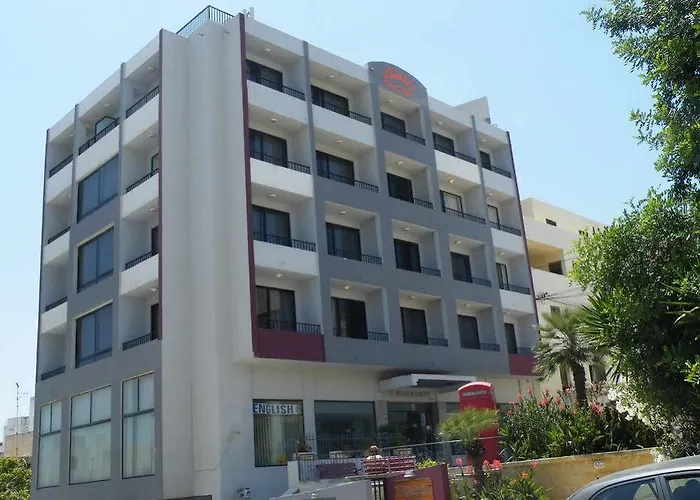 Dean Hamlet 3* San Ġiljan