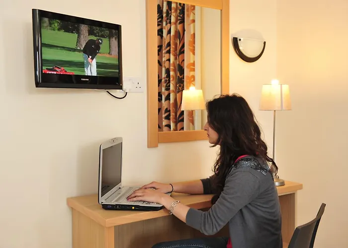 Hotel Dean Hamlet 3*