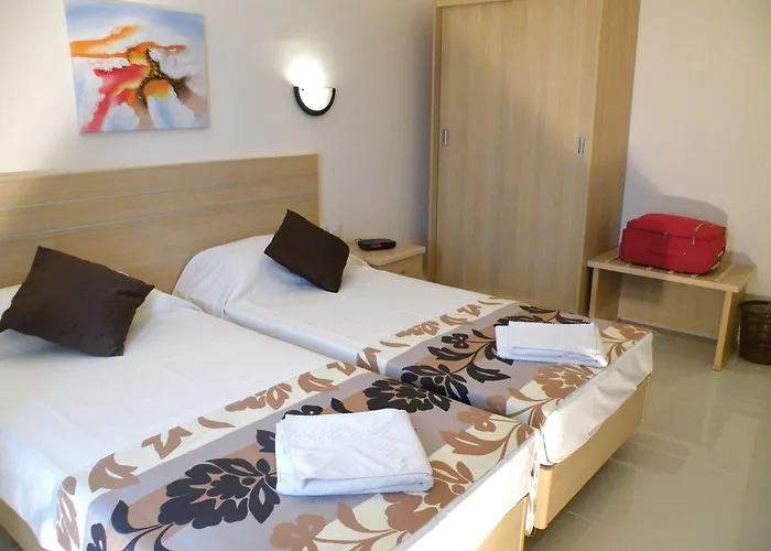 Dean Hamlet Hotel 3*