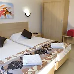 Dean Hamlet Hotel 3*